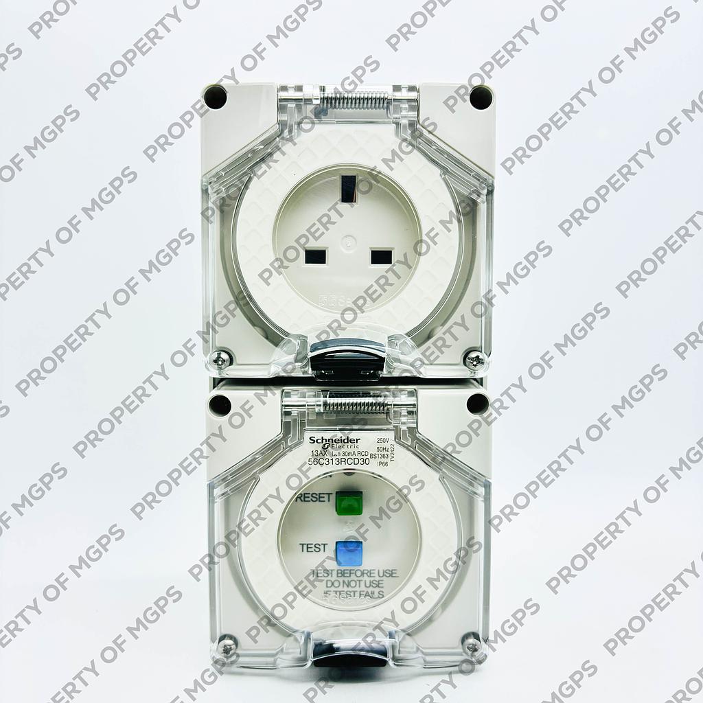 Schneider  240V 13A 30MA RCD SKT IP66