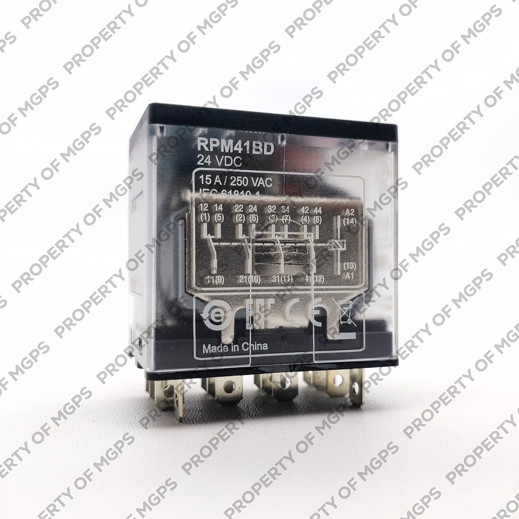 Schneider  Power plug-in relay - Zelio RPM - 4 C/O - 24 V DC - 15 A