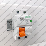 Schneider  NEW RCCB DOMAE 2P 25A 300MA AC 6KA